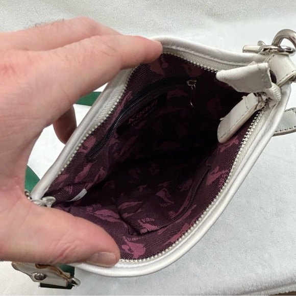 Boston Celtics NBA Basketball Green Crossbody Shoulder Strap Hand Bag Purse - Picture 6 of 15